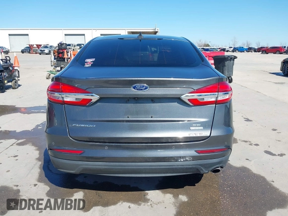2020 Ford Fusion SE with VIN 3FA6P0HD3LR136288, listed as a IAAI auction lot 41699942 with 99,409 mi miles. Bid and sale history available at carsss.com. Image 17.