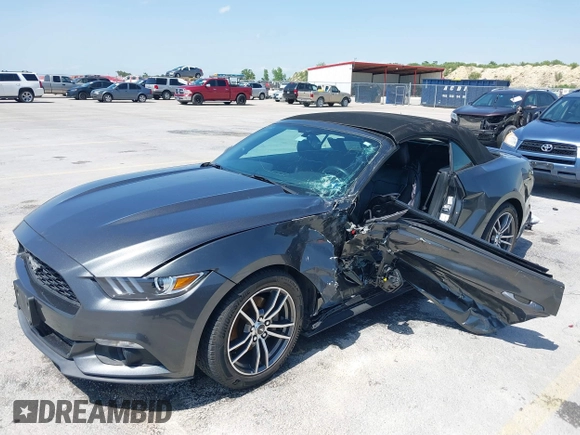 2016 Ford Mustang EcoBoost Premium z VIN 1FATP8UHXG5299412, wystawiony jako IAAI lot #42202822 z przebiegiem 121 693 mil mil oraz . Historia ofert i sprzedaży dostępna na DreamBid. Obrazek 6.