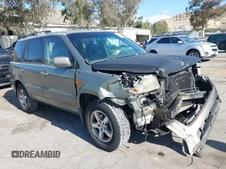 2007 Honda Pilot EX-L with VIN 5FNYF28727B041336, listed as a IAAI auction lot 41926326 with 102,927 mi miles. Bid and sale history available at carsss.com. Image 1.