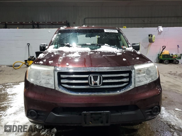 2014 Honda Pilot LX with VIN 5FNYF4H25EB008957, listed as a Copart auction lot 44562835 with 151,054 mi miles and Salvage Title. Bid and sale history available at DreamBid. Image 5.