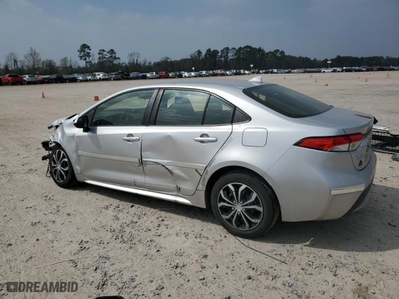 2021 Toyota Corolla LE with VIN JTDEPMAE0MJ141993, listed as a Copart auction lot 49303075 with 42,761 mi miles and Salvage Title. Bid and sale history available at carsss.com. Image 2.