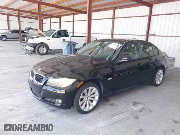 2011 BMW 3 Series 328i with VIN WBAPH7G54BNN07293, listed as a IAAI auction lot 42113254 with 128,118 mi miles. Bid and sale history available at carsss.com. Image 2.