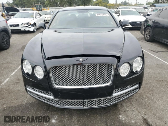 2014 Bentley Flying Spur with VIN SCBEC9ZA4EC094924, listed as a Copart auction lot 86645704 with 31,529 mi miles and Salvage Title. Bid and sale history available at DreamBid. Image 5.