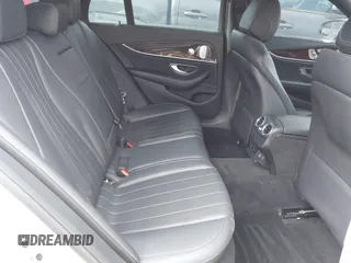 2019 Mercedes-Benz E 450 with VIN WDDZH6JBXKA637855, listed as a IAAI auction lot 41881279 with Not Provided miles and . Bid and sale history available at DreamBid. Image 8.