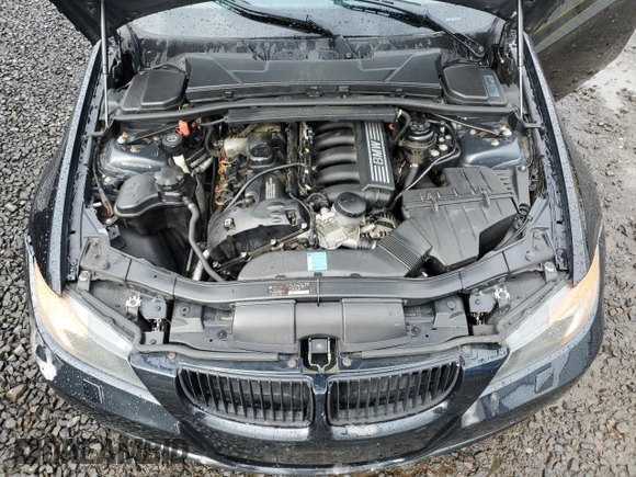 2007 BMW 3 Series 328xi with VIN WBAVC93517KX58143, listed as a Copart auction lot 52036035 with 161,954 mi miles and Salvage title. Bid and sale history available at DreamBid. Image 11.