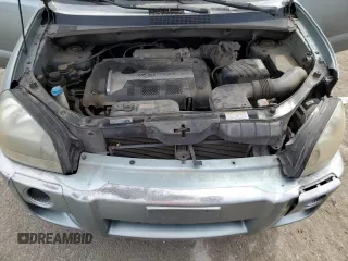 2005 Hyundai Tucson GL with VIN KM8JM12B95U080391, listed as a Copart auction lot 72551384 with 238,122 mi miles and Salvage Title. Bid and sale history available at carsss.com. Image 12.