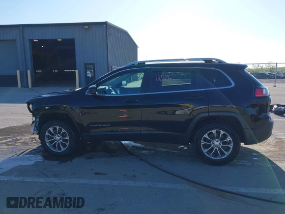 2019 Jeep Cherokee Latitude Plus с VIN 1C4PJMLB2KD314292, выставлен на аукционе IAAI как лот 42215816 с пробегом 131 126 миль миль и . История ставок и продаж доступна на DreamBid. Изображение 15.