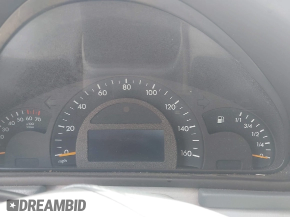 2002 Mercedes-Benz C 230/260/280/320 z VIN WDBRF61J62E008897, wystawiony jako IAAI lot #42598695 z przebiegiem Nie podano mil oraz . Historia ofert i sprzedaży dostępna na DreamBid. Obrazek 7.