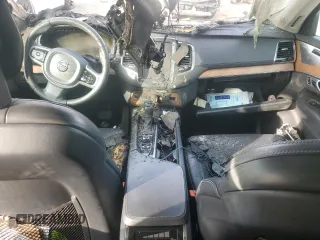 2016 Volvo XC90 T6 Inscription z VIN YV4A22PL4G1024751, wystawiony jako Copart lot #87073174 z przebiegiem Nie podano mil oraz Szkoda całkowita • Salvage title. Historia ofert i sprzedaży dostępna na DreamBid. Obrazek 8.
