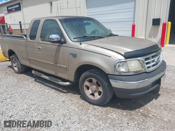 1999 Ford F-150 XL z VIN 1FTRX17LXXNB88516, wystawiony jako IAAI lot #42400493 z przebiegiem 254 085 mil mil oraz . Historia ofert i sprzedaży dostępna na DreamBid. Obrazek 1.