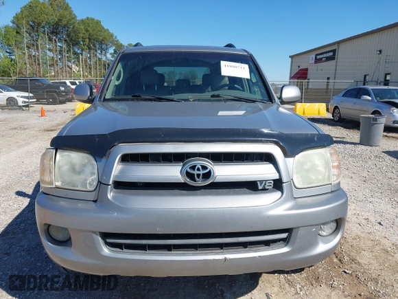 2007 Toyota Sequoia SR5 with VIN 5TDZT34A17S294129, listed as a IAAI auction lot 41880711 with 289,333 mi miles. Bid and sale history available at carsss.com. Image 12.