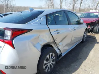 2019 Toyota Prius LE with VIN JTDL9RFU4K3010601, listed as a IAAI auction lot 41763901 with 62,560 mi miles and . Bid and sale history available at DreamBid. Image 6.