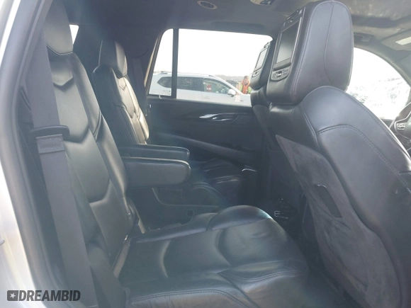 2018 Cadillac Escalade Platinum with VIN 1GYS4DKJXJR221798, listed as a IAAI auction lot 41304619 with 108,281 mi miles. Bid and sale history available at carsss.com. Image 8.
