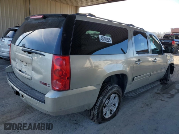 2014 GMC Yukon XL SLT with VIN 1GKS1KE09ER188163, listed as a Copart auction lot 43008295 with 99,479 mi miles and Salvage Title. Bid and sale history available at carsss.com. Image 3.