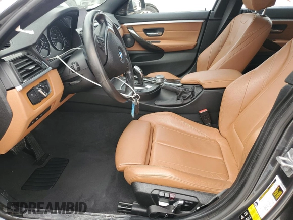 2017 BMW 4 Series 440i xDrive z VIN WBA4E5C56HG189437, wystawiony jako Copart lot #44070615 z przebiegiem 66 793 mil mil oraz Szkoda całkowita • Salvage title. Historia ofert i sprzedaży dostępna na DreamBid. Obrazek 7.