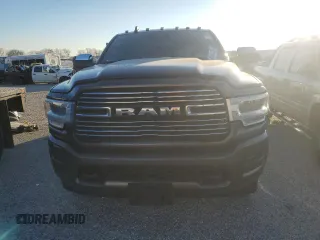 2021 Ram 3500 Laramie with VIN 3C63RRJL1MG528252, listed as a Copart auction lot 88440125 with 305,626 mi miles and Clean Title. Bid and sale history available at carsss.com. Image 5.