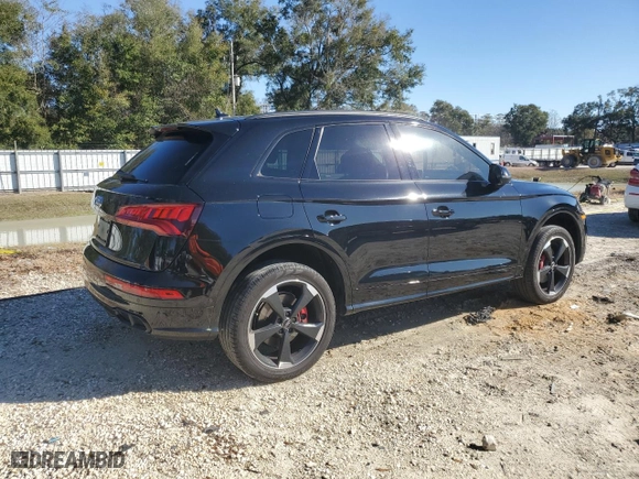 2019 Audi SQ5 Prestige with VIN WA1C4AFY2K2121473, listed as a Copart auction lot 88854105 with 70,263 mi miles and Salvage Title. Bid and sale history available at carsss.com. Image 3.