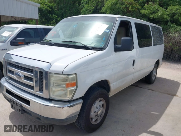 2010 Ford Econoline Passenger XL z VIN 1FBNE3BLXADA12591, wystawiony jako IAAI lot #42269872 z przebiegiem 374 820 mil mil oraz . Historia ofert i sprzedaży dostępna na DreamBid. Obrazek 18.