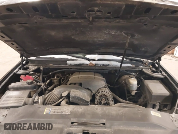 2010 Cadillac Escalade Premium with VIN 1GYUKCEF4AR201742, listed as a IAAI auction lot 41378437 with 137,622 mi miles and . Bid and sale history available at DreamBid. Image 10.
