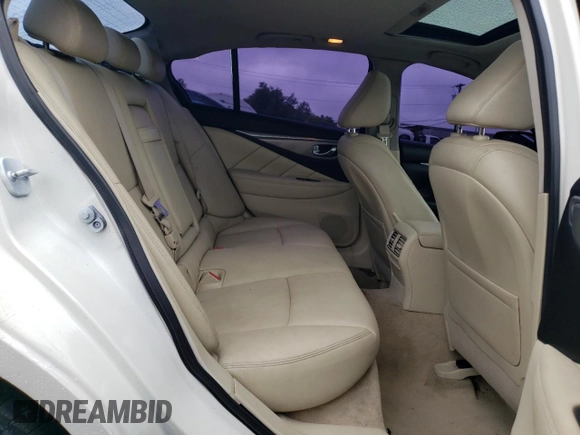 2015 Infiniti Q50 Premium z VIN JN1BV7AR9FM396109, wystawiony jako Copart lot #58215035 z przebiegiem 134 482 mil mil oraz Szkody całkowita. Historia ofert i sprzedaży dostępna na DreamBid. Obrazek 10.
