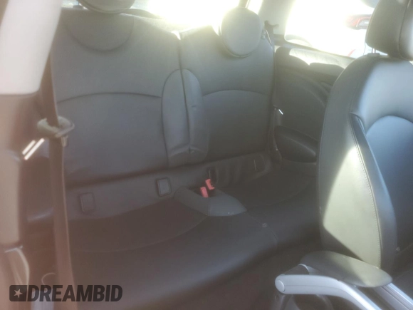 2007 MINI Hardtop S with VIN WMWMF73507TL92600, listed as a Copart auction lot 49324375 with 131,178 mi miles and Clean Title. Bid and sale history available at DreamBid. Image 11.