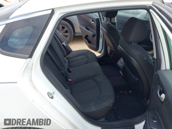 2017 Kia Optima LX z VIN 5XXGT4L39HG133028, wystawiony jako IAAI lot #41957226 z przebiegiem 92 366 mil mil oraz . Historia ofert i sprzedaży dostępna na DreamBid. Obrazek 8.