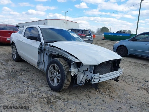 2014 Ford Mustang V6 with VIN 1ZVBP8AM8E5326253, listed as a IAAI auction lot 41399915 with 107,385 mi miles. Bid and sale history available at carsss.com. Image 6.
