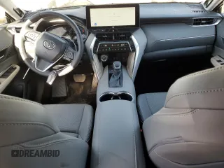 2023 Toyota Venza LE with VIN JTEAAAAH7PJ144978, listed as a Copart auction lot 74301124 with 5,565 mi miles and Salvage Title. Bid and sale history available at carsss.com. Image 8.