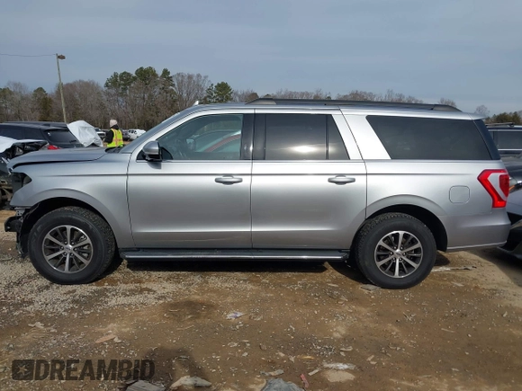 2021 Ford Expedition Max XLT z VIN 1FMJK1HT2MEA39793, wystawiony jako IAAI lot #41378661 z przebiegiem 69 108 mil mil oraz . Historia ofert i sprzedaży dostępna na DreamBid. Obrazek 15.