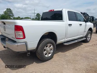 2023 Ram 2500 Big Horn with VIN 3C6UR5DJXPG632878, listed as a IAAI auction lot 42152832 with 44,198 mi miles. Bid and sale history available at carsss.com. Image 4.