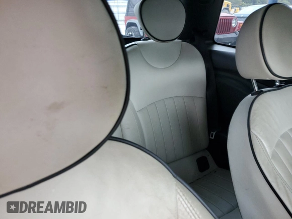 2013 MINI Hardtop S with VIN WMWSV3C5XDT391498, listed as a Copart auction lot 61987955 with 106,189 mi miles and Clean title. Bid and sale history available at DreamBid. Image 10.