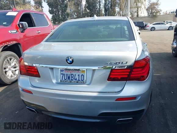 2015 BMW 7 Series 750Li with VIN WBAYE8C5XFD782039, listed as a IAAI auction lot 41505626 with 74,716 mi miles. Bid and sale history available at carsss.com. Image 16.