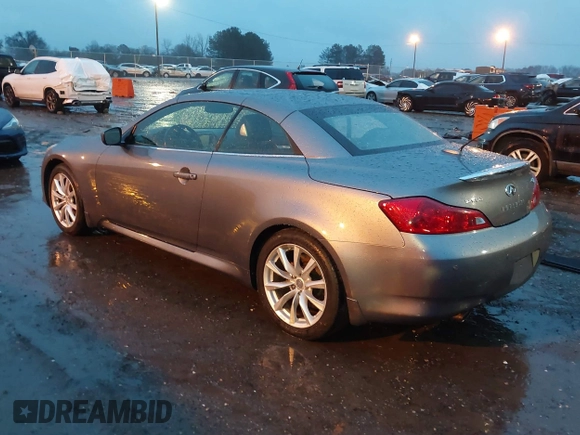 2013 Infiniti G37 Convertible with VIN JN1CV6FE8DM772784, listed as a IAAI auction lot 41367692 with 90,808 mi miles. Bid and sale history available at carsss.com. Image 3.