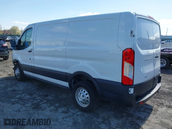 2020 Ford Transit z VIN 1FTYE2Y86LKB36457, wystawiony jako IAAI lot #41985246 z przebiegiem 11 886 mil mil oraz . Historia ofert i sprzedaży dostępna na DreamBid. Obrazek 3.