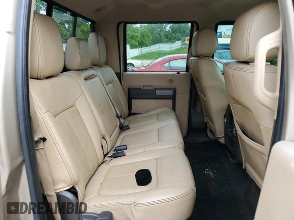 2012 Ford F-250 XL с VIN 1FT7W2BT3CEC64238, выставлен на аукционе Copart как лот 60459995 с пробегом 258 929 миль миль и Списание • Salvage title. История ставок и продаж доступна на DreamBid. Изображение 10.