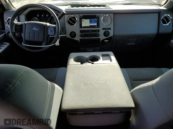 2015 Ford F-350 Platinum with VIN 1FT8W3BT1FEB69255, listed as a Copart auction lot 54107025 with 185,875 mi miles and Clean Title. Bid and sale history available at DreamBid. Image 8.