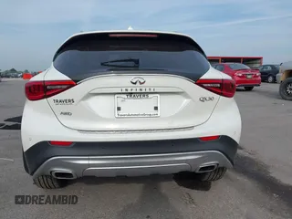 2018 Infiniti QX30 Premium with VIN SJKCH5CR5JA043013, listed as a IAAI auction lot 40327823 with 78,630 mi miles and . Bid and sale history available at DreamBid. Image 16.