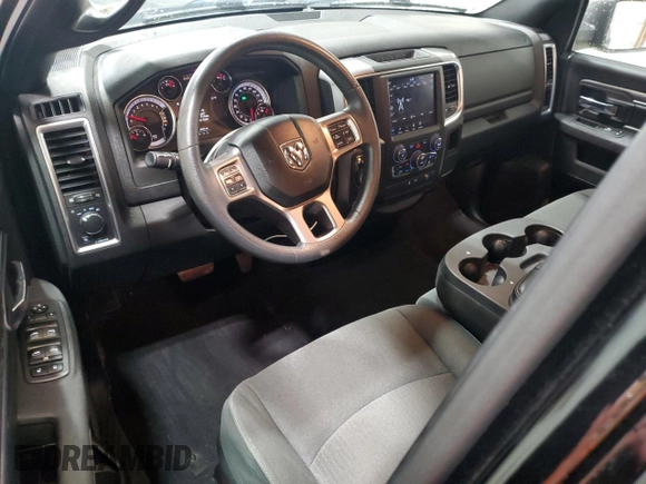 2021 Ram 1500 Warlock z VIN 1C6RR7GGXMS526629, wystawiony jako Copart lot #57223795 z przebiegiem 26 475 mil mil oraz Szkoda całkowita • Salvage title. Historia ofert i sprzedaży dostępna na DreamBid. Obrazek 8.