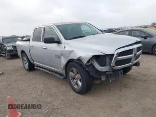 2014 Ram 1500 Lone Star z VIN 1C6RR6LG1ES101852, wystawiony jako IAAI lot #42062403 z przebiegiem 82 389 mil mil oraz . Historia ofert i sprzedaży dostępna na DreamBid. Obrazek 1.