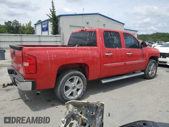 2013 Chevrolet Silverado 1500 LT with VIN 3GCPCSE05DG139679, listed as a Copart auction lot 54128255 with 108,186 mi miles and Salvage Title. Bid and sale history available at DreamBid. Image 3.
