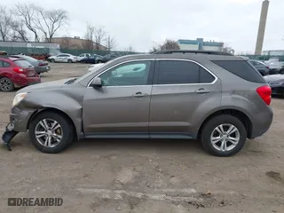 2010 Chevrolet Equinox LT w/1LT with VIN 2CNALDEW3A6297270, listed as a IAAI auction lot 41793511 with 140,732 mi miles. Bid and sale history available at carsss.com. Image 14.
