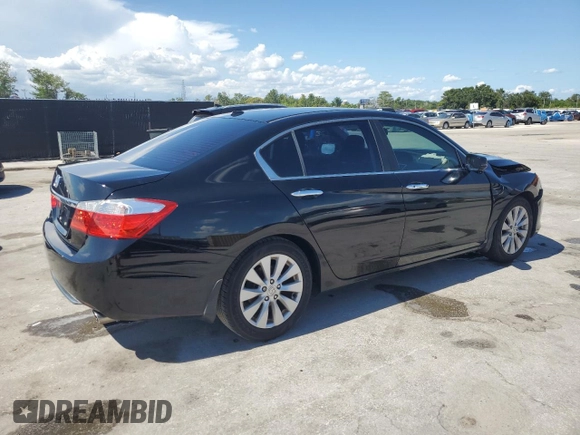 2015 Honda Accord EX-L with VIN 1HGCR2F81FA135648, listed as a Copart auction lot 60317355 with 217,789 mi miles and Salvage title. Bid and sale history available at DreamBid. Image 3.