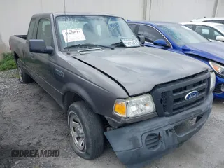 2011 Ford Ranger XL with VIN 1FTKR1ED9BPA74575, listed as a IAAI auction lot 41679917 with 197,986 mi miles. Bid and sale history available at carsss.com. Image 1.