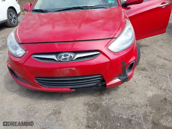 2013 Hyundai Accent GLS with VIN KMHCT4AE6DU353598, listed as a IAAI auction lot 42008388 with 177,101 mi miles. Bid and sale history available at carsss.com. Image 6.