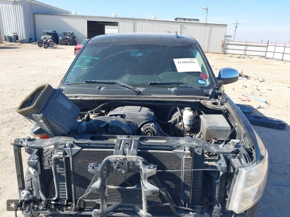 2011 Chevrolet Silverado 1500 LT with VIN 3GCPKSE38BG395583, listed as a IAAI auction lot 41486984 with 134,615 mi miles and . Bid and sale history available at DreamBid. Image 10.