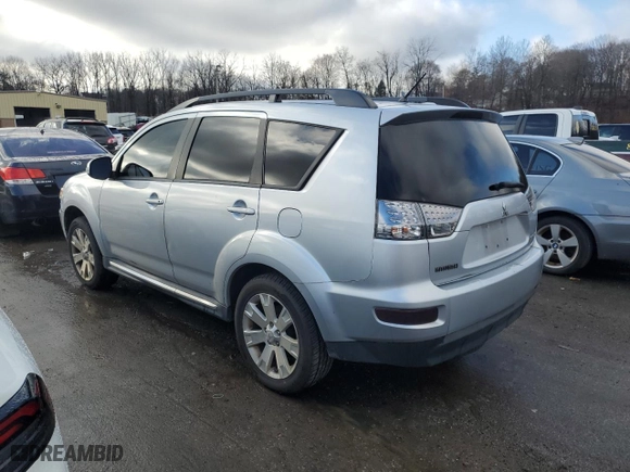 2013 Mitsubishi Outlander SE with VIN JA4JT3AW8DU014284, listed as a Copart auction lot 85062254 with 167,630 mi miles and Clean Title. Bid and sale history available at carsss.com. Image 2.