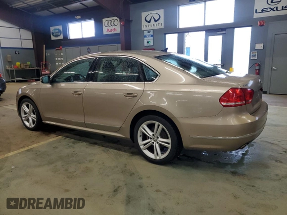 2015 Volkswagen Passat SE с VIN 1VWBV7A38FC072063, выставлен на аукционе Copart как лот 55957005 с пробегом 140 821 миль миль и Чистый • Clean title. История ставок и продаж доступна на DreamBid. Изображение 2.