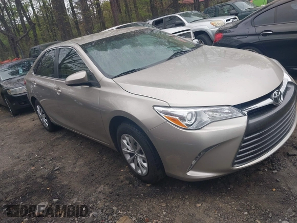 2015 Toyota Camry XLE with VIN 4T1BF1FK2FU992015, listed as a IAAI auction lot 41928373 with 95,570 mi miles and . Bid and sale history available at DreamBid. Image 13.