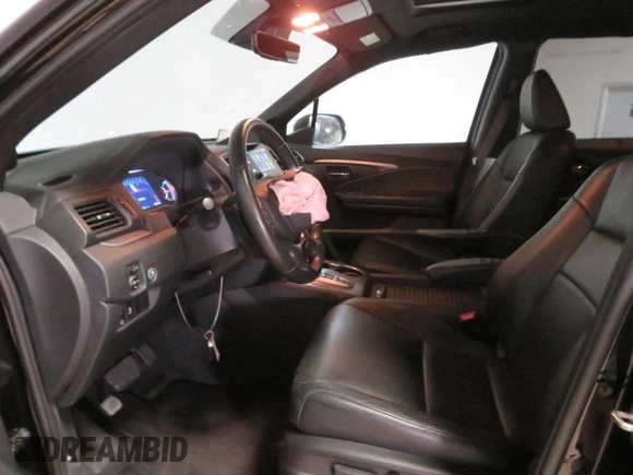 2019 Honda Passport EX-L with VIN 5FNYF7H54KB000839, listed as a Copart auction lot 48367555 with 86,804 mi miles and Salvage Title. Bid and sale history available at carsss.com. Image 9.