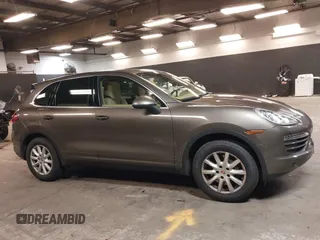 2014 Porsche Cayenne with VIN WP1AA2A26ELA93026, listed as a IAAI auction lot 42272409 with 58,951 mi miles and . Bid and sale history available at DreamBid. Image 13.